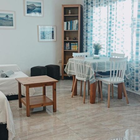 Casa Georgina Apartment Famara Exterior photo